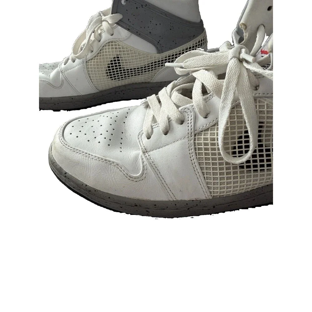Air Jordan 1 Retro 89 'White Cement' Model 599873-104 Mens Size 10